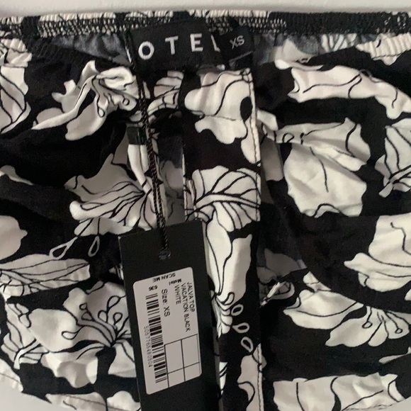 Motel Rocks Tropical Print Top - Picture 3 of 5